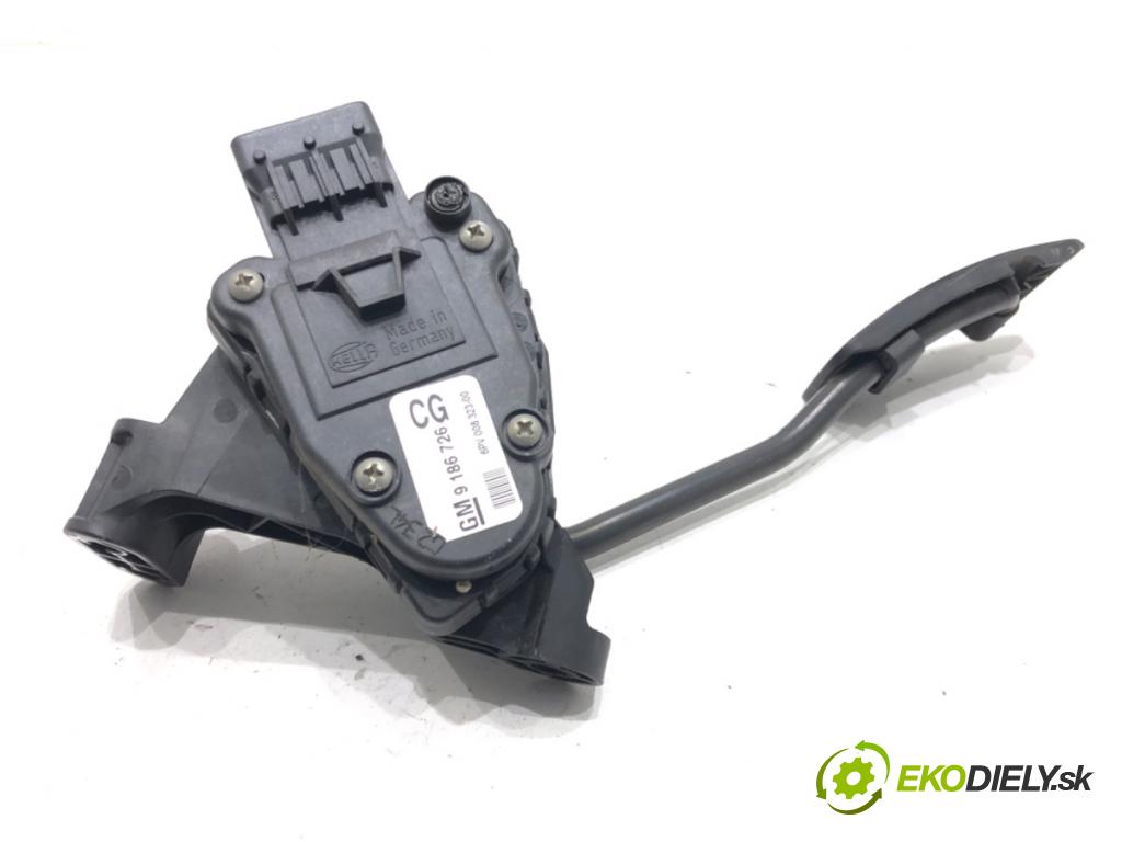 OPEL VECTRA C (Z02) 2002 - 2009    1.9 CDTI (F69) 88 kW [120 KM] olej napędowy 2004 - 2009  Potenciometer plynu 9186726 (Pedále)