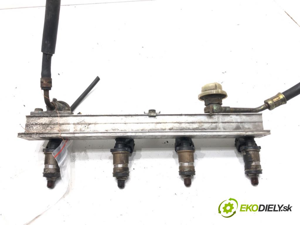 HONDA CR-V I (RD) 1995 - 2002    2.0 16V 4WD (RD1, RD3) 94 kW [128 KM] benzyna 1995 - 2001  Lišta vstrekovacia  (Vstrekovacie lišty)