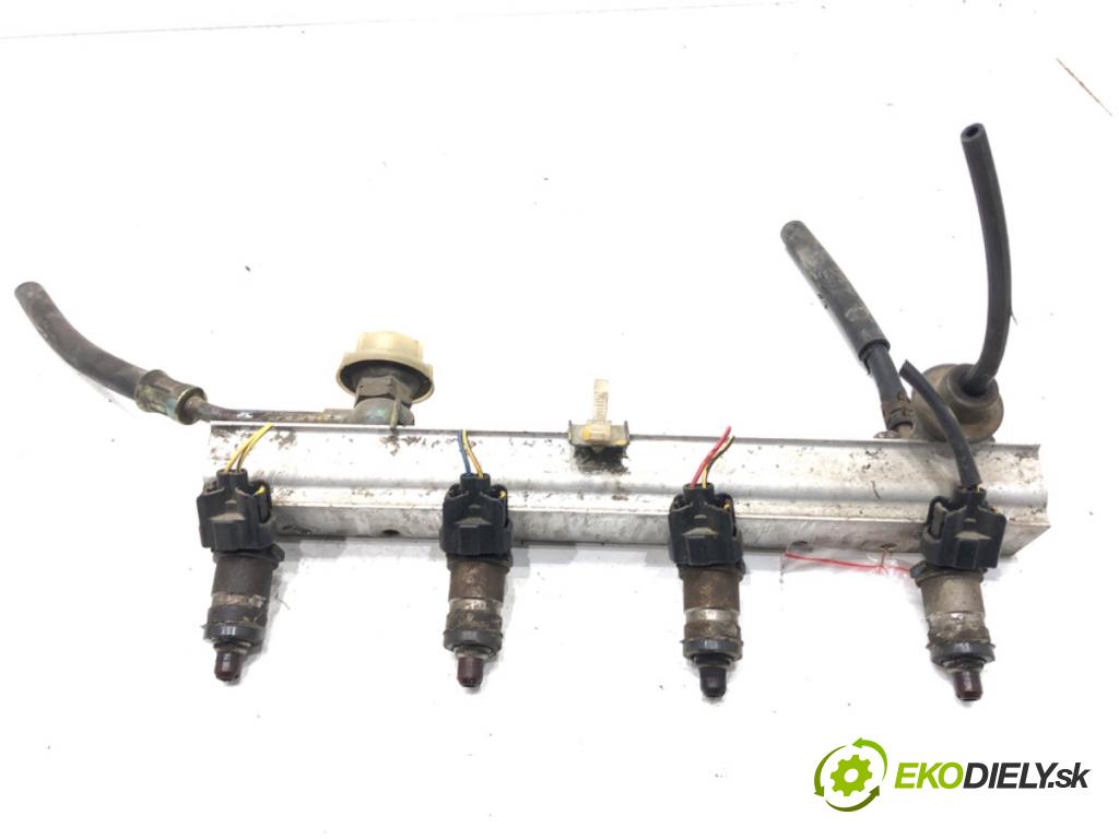 HONDA CR-V I (RD) 1995 - 2002    2.0 16V 4WD (RD1, RD3) 94 kW [128 KM] benzyna 1995 - 2001  Lišta vstrekovacia  (Vstrekovacie lišty)