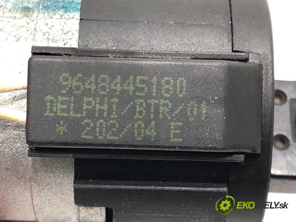 CITROEN C5 II (RC_) 2004 - 2022    2.0 HDi (RCRHRH) 100 kW [136 KM] olej napędowy 2004 - 2022  spinačka 9648445180 (Spínacie skrinky a kľúče)