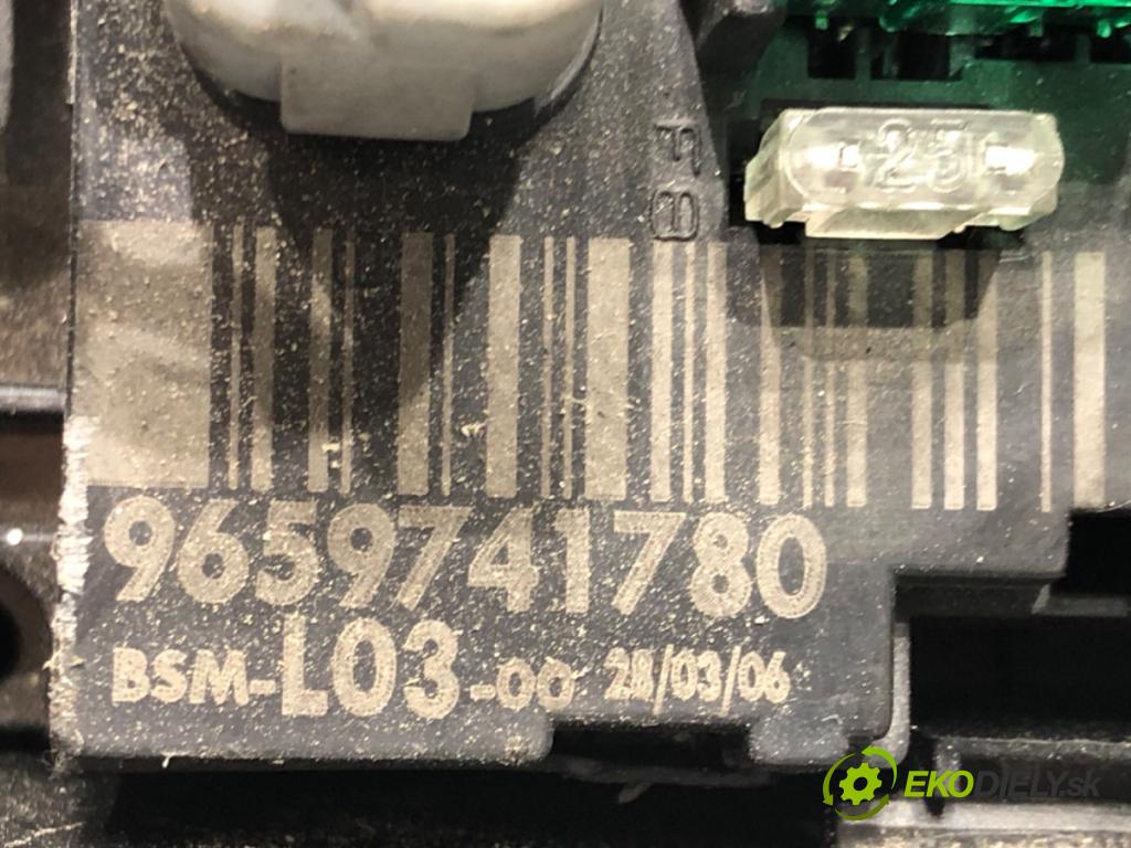 CITROEN C3 I (FC_, FN_) 2002 - 2022    1.4 HDi 50 kW [68 KM] olej napędowy 2002 - 2022  Modul BSM 9659741780 (Ostatné)