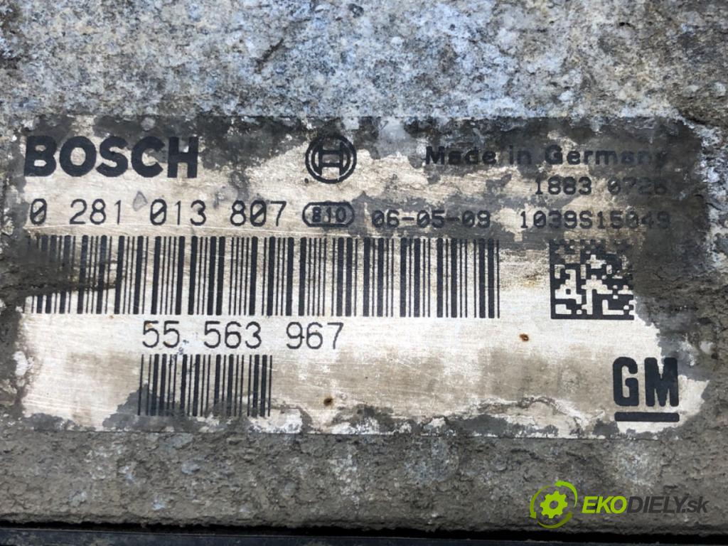 SAAB 9-3 Kombi (E50) 2005 - 2015    1.9 TiD 110 kW [150 KM] olej napędowy 2005 - 2015  riadiaca jednotka Motor 55563967 (Riadiace jednotky)