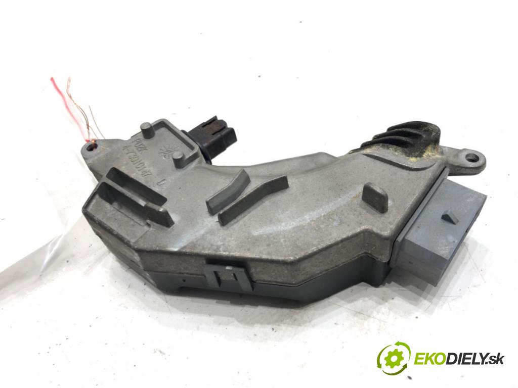 SAAB 9-3 Kombi (E50) 2005 - 2015    1.9 TiD 110 kW [150 KM] olej napędowy 2005 - 2015  Odpor, rezistor kúrenia vzduchu 73421312U (Odpory (rezistory) kúrenia)