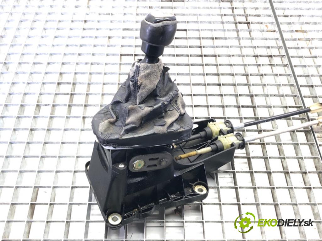 SAAB 9-3 Kombi (E50) 2005 - 2015    1.9 TiD 110 kW [150 KM] olej napędowy 2005 - 2015  Kulisa  (Rýchlostné páky / kulisy)