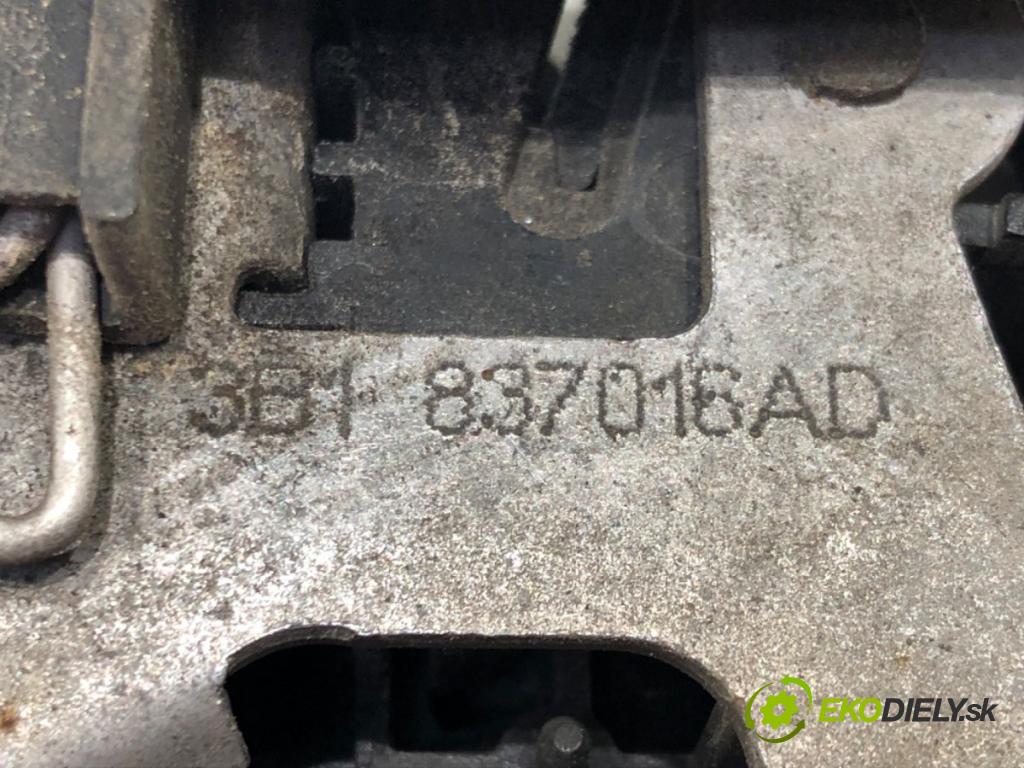 VW BORA I (1J2) 1998 - 2013    1.9 TDI 96 kW [130 KM] olej napędowy 2000 - 2005  zámok dveře pravý přední část
