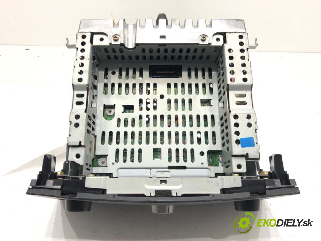 MAZDA 3 (BK) 2003 - 2009    1.6 (BK14) 77 kW [105 KM] benzyna 2003 - 2009  RADIO BP4M66AS0 (Audio zariadenia)