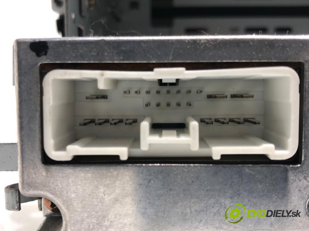 MAZDA 3 (BK) 2003 - 2009    1.6 (BK14) 77 kW [105 KM] benzyna 2003 - 2009  RADIO BP4M66AS0 (Audio zariadenia)