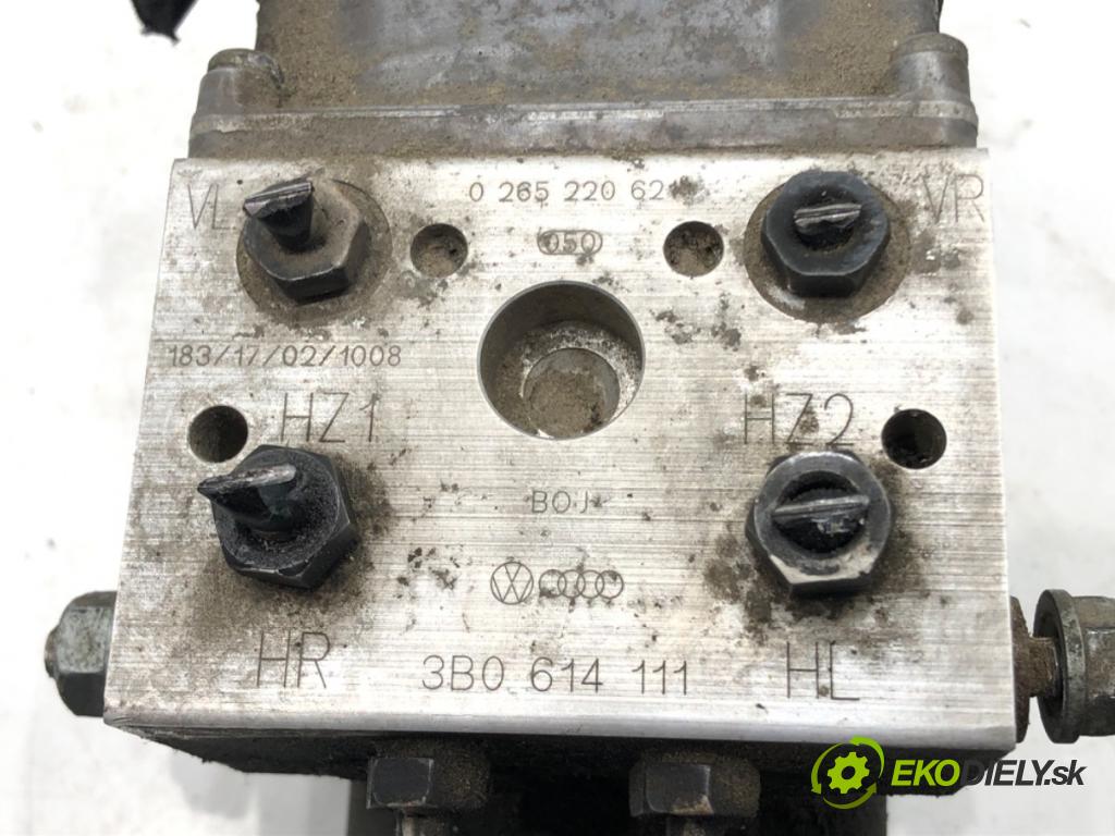 VW PASSAT B5.5 (3B3) 2000 - 2005    1.9 TDI 96 kW [130 KM] olej napędowy 2000 - 2005  Pumpa ABS 0273004573 (Pumpy ABS)