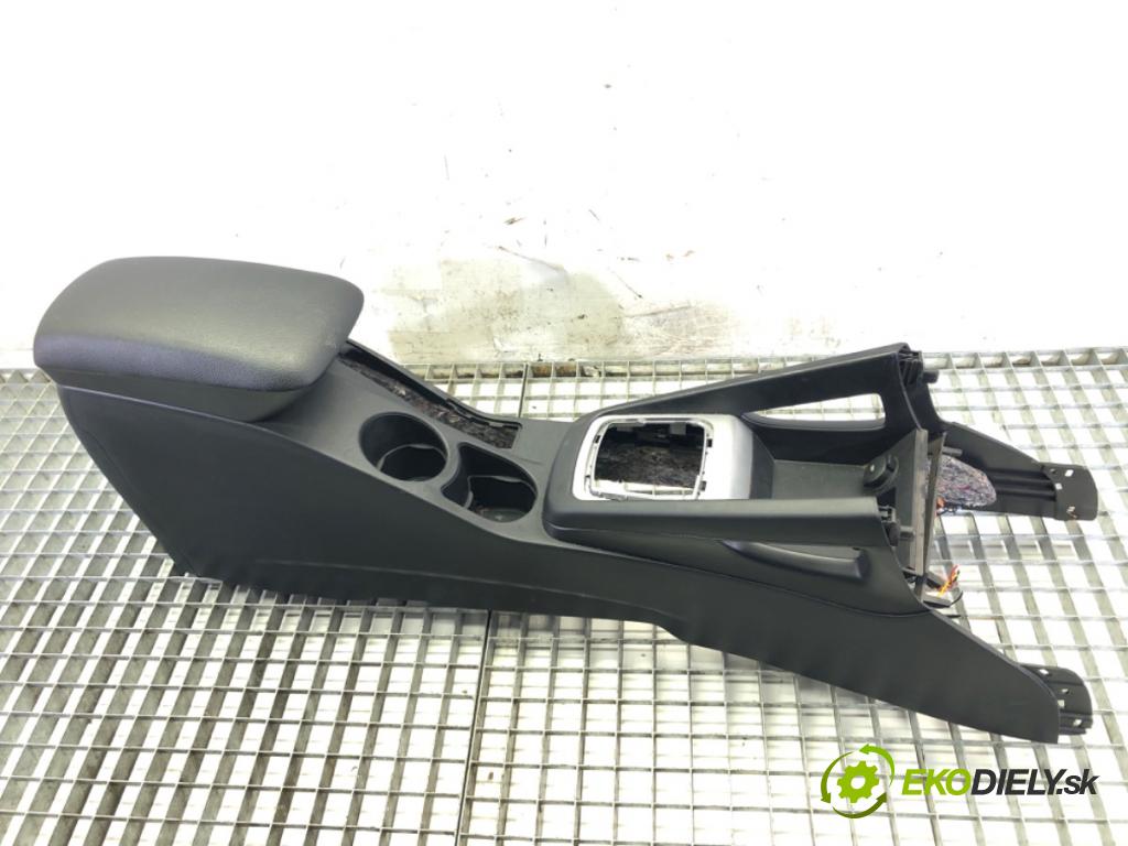 KIA CEED SW (ED) 2007 - 2012    1.6 CRDi 90 66 kW [90 KM] olej napędowy 2007 - 2012  Tunel stredový  (Stredový tunel / panel)