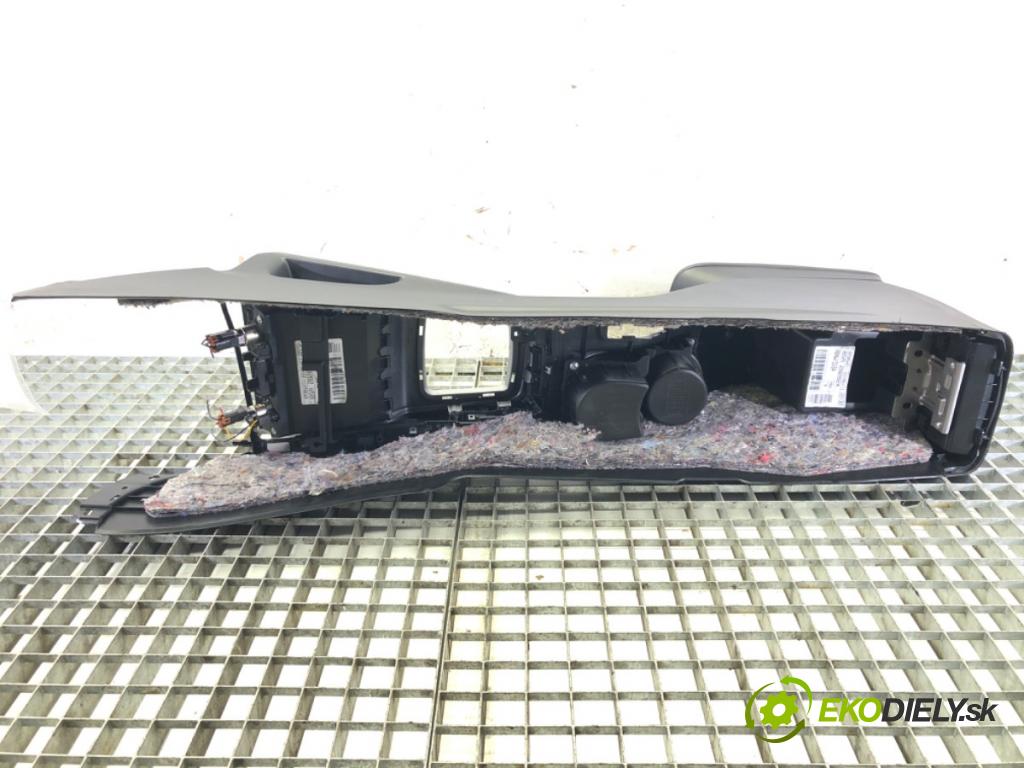 KIA CEED SW (ED) 2007 - 2012    1.6 CRDi 90 66 kW [90 KM] olej napędowy 2007 - 2012  Tunel stredový  (Stredový tunel / panel)