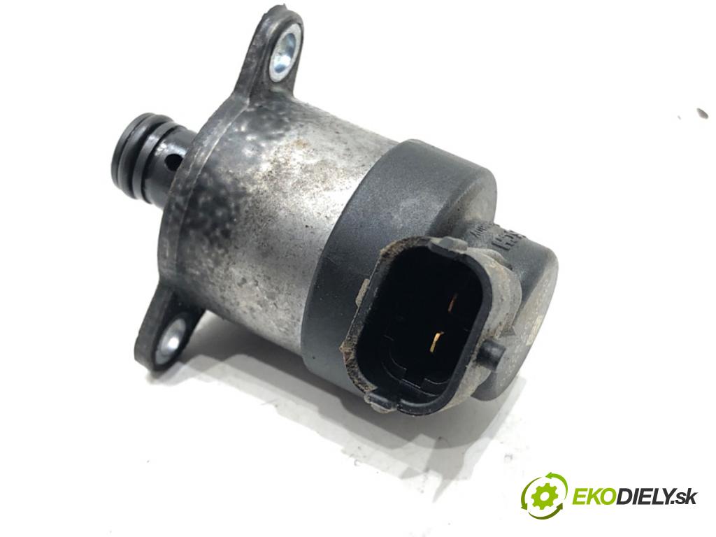 KIA CEED SW (ED) 2007 - 2012    1.6 CRDi 90 66 kW [90 KM] olej napędowy 2007 - 2012  Regulátor tlaku paliva 0928400750 (Ostatné)