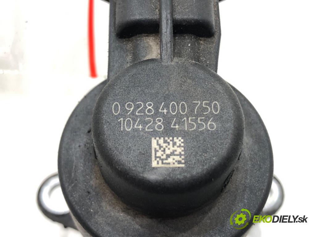 KIA CEED SW (ED) 2007 - 2012    1.6 CRDi 90 66 kW [90 KM] olej napędowy 2007 - 2012  Regulátor tlaku paliva 0928400750 (Ostatné)