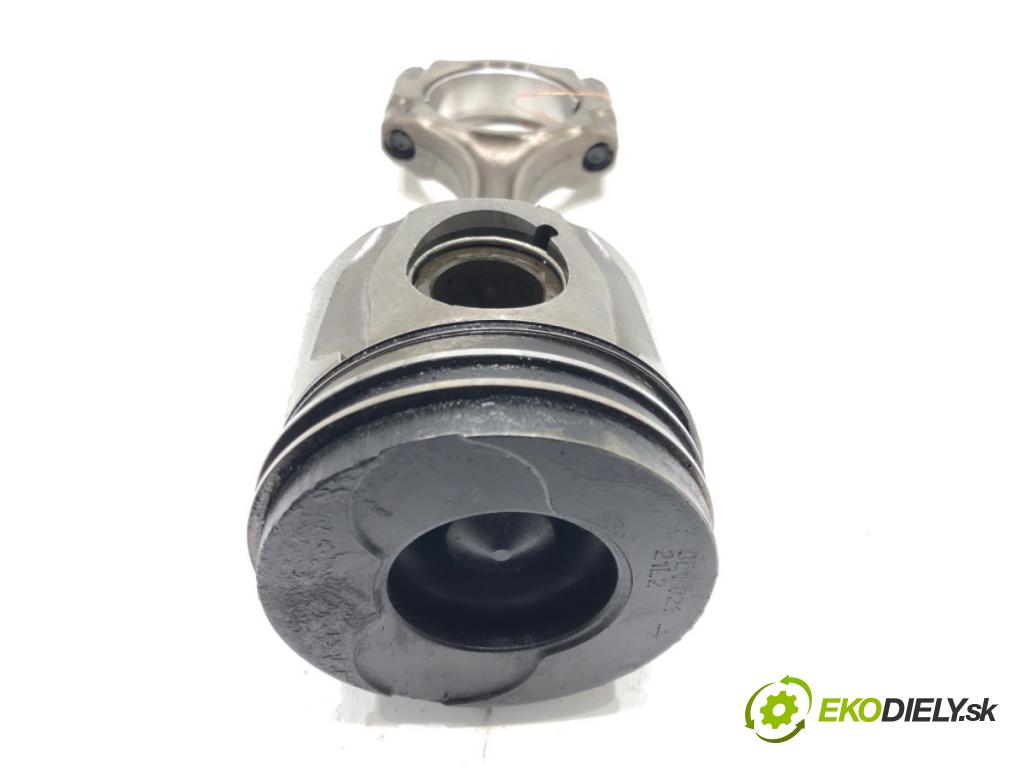 TOYOTA YARIS (_P9_) 2005 - 2014    1.4 D-4D (NLP90_) 66 kW [90 KM] olej napędowy 2005 - 2012  PIEST: ojnica 1ND-TV (Piest)