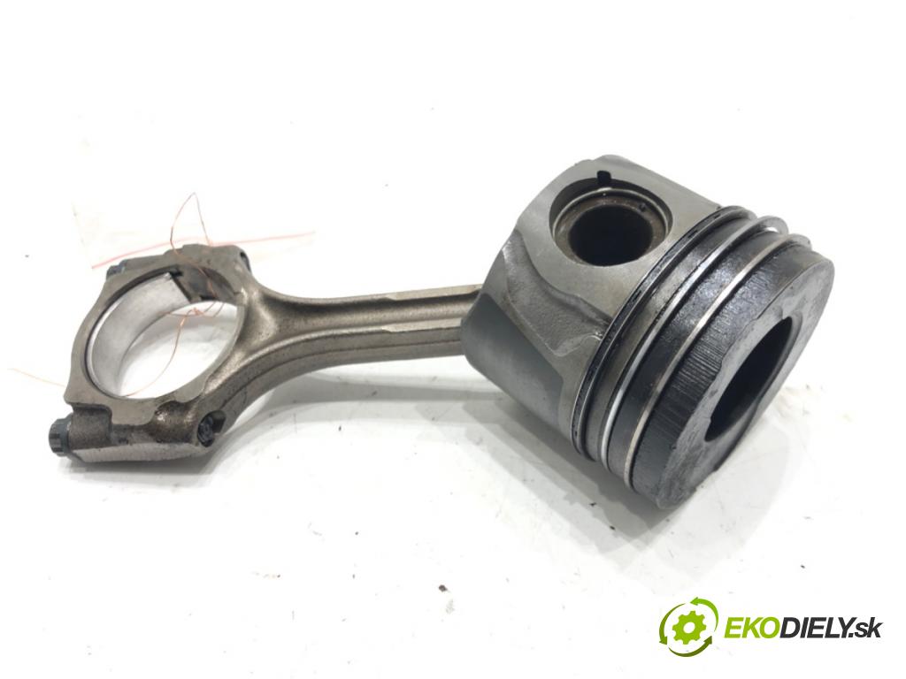 TOYOTA YARIS (_P9_) 2005 - 2014    1.4 D-4D (NLP90_) 66 kW [90 KM] olej napędowy 2005 - 2012  PIEST: ojnica 1ND-TV (Piest)