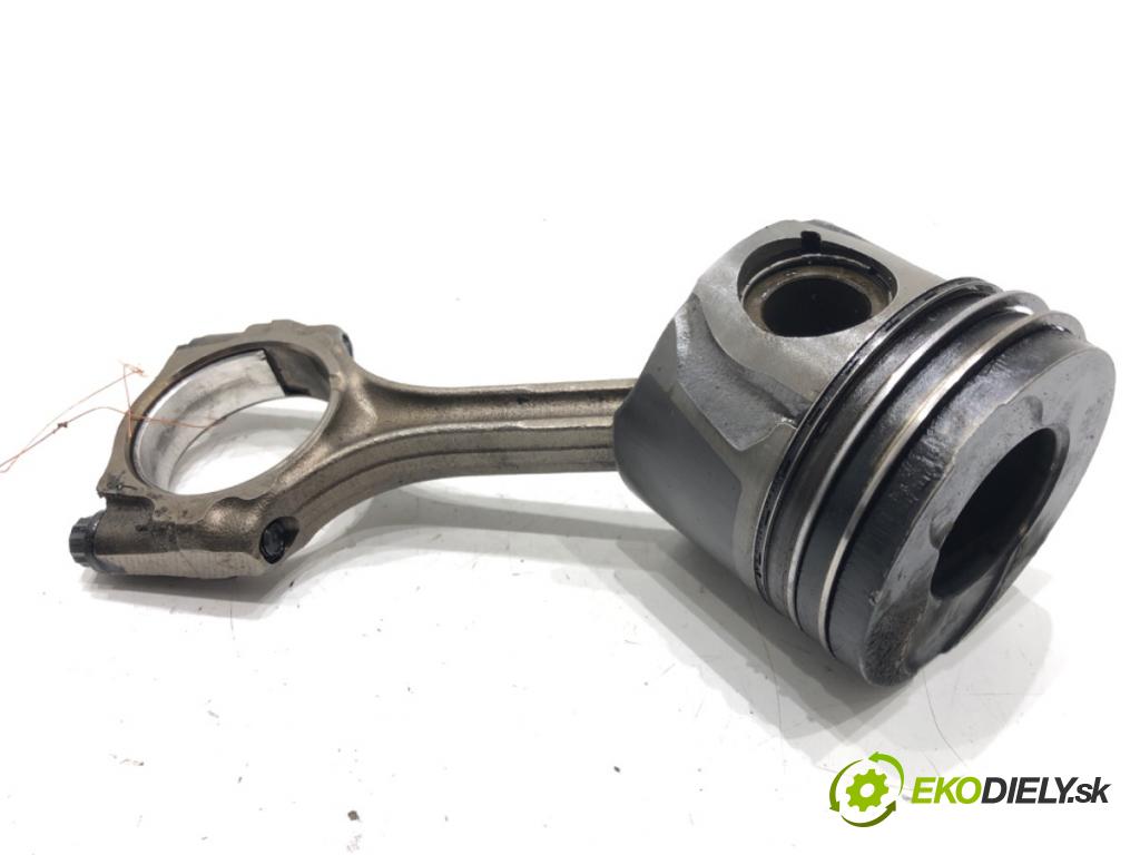 TOYOTA YARIS (_P9_) 2005 - 2014    1.4 D-4D (NLP90_) 66 kW [90 KM] olej napędowy 2005 - 2012  PIEST: ojnica 1ND-TV (Piest)