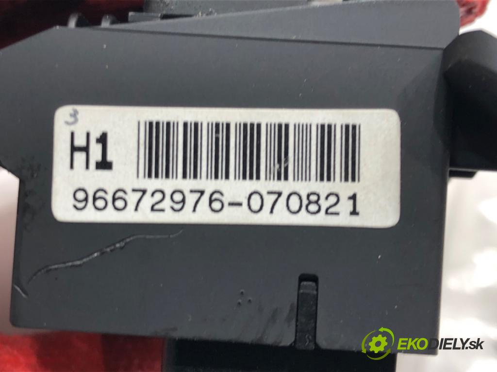OPEL ANTARA A (L07) 2006 - 2022    2.0 CDTI 110 kW [150 KM] olej napędowy 2006 - 2011  Prepínač vyhrievania sedačky 96672976