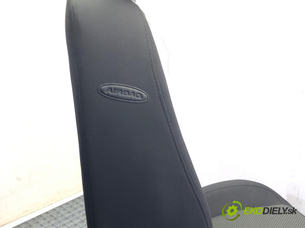 OPEL ANTARA A (L07) 2006 - 2022    2.0 CDTI 110 kW [150 KM] olej napędowy 2006 - 2011  Sedadlo pravy predný