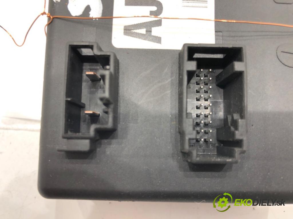 OPEL INSIGNIA A Sports Tourer (G09) 2008 - 2017    2.0 CDTI (35) 96 kW [131 KM] olej napędowy 2008 - 2015  Modul svetiel 13334217 (Ostatné)