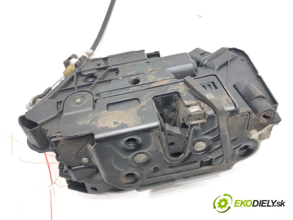 SKODA CITIGO (NF1) 2011 - 2019    1.0 44 kW [60 KM] benzyna 2011 - 2019  zámok dveře pravý přední část 1S1837016C