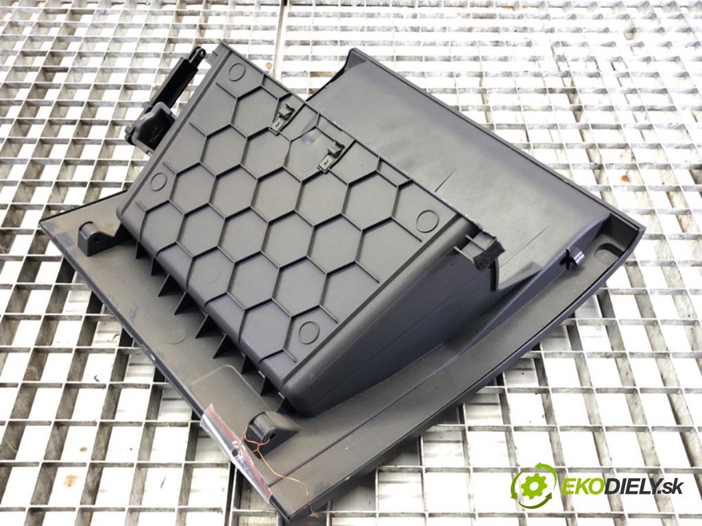 SKODA CITIGO (NF1) 2011 - 2019    1.0 44 kW [60 KM] benzyna 2011 - 2019  Priehradka, kastlík spolujazdca  (Priehradky, kastlíky)