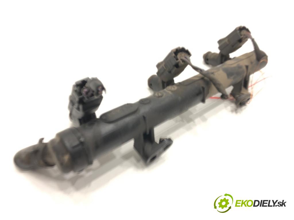 SKODA CITIGO (NF1) 2011 - 2019    1.0 44 kW [60 KM] benzyna 2011 - 2019  Lišta vstrekovacia 04E906031H (Vstrekovacie lišty)