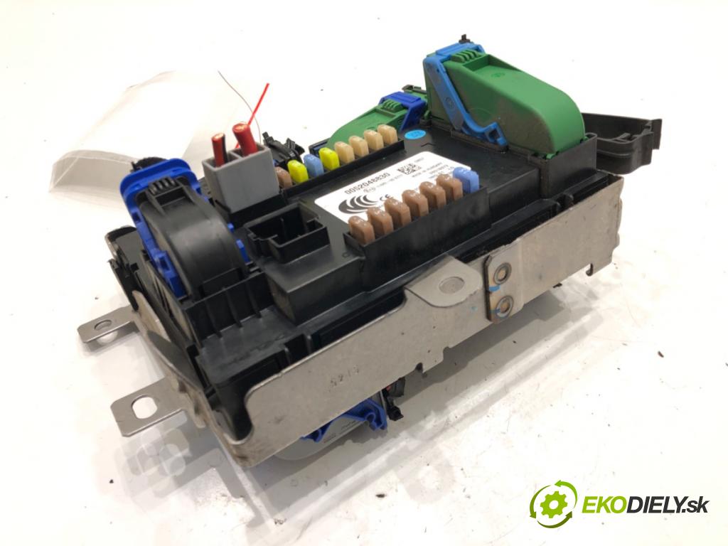 FIAT TIPO sedan (356_) 2015 - 2022    1.4 (356SXA1B) 70 kW [95 KM] benzyna 2015 - 2022  modul BSI 0052048830 (Pojistkové skříňky)