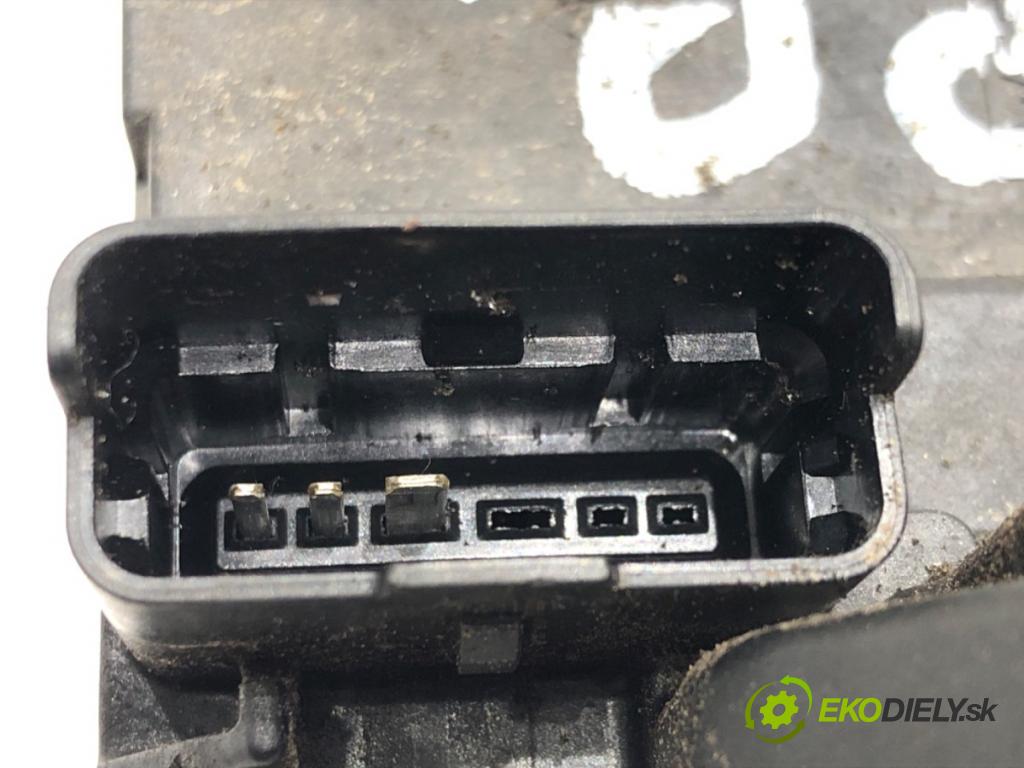 NISSAN QASHQAI / QASHQAI +2 I (J10, NJ10, JJ10E) 2006 - 2014    2.0 dCi 110 kW [150 KM] olej napędowy 2007 - 2013  zámok dveře pravý přední část 3PIN