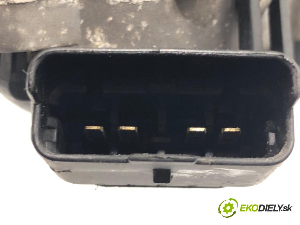 NISSAN QASHQAI / QASHQAI +2 I (J10, NJ10, JJ10E) 2006 - 2014    2.0 dCi 110 kW [150 KM] olej napędowy 2007 - 2013  Mechanizmus stieračov predný  (Motorčeky stieračov predné)