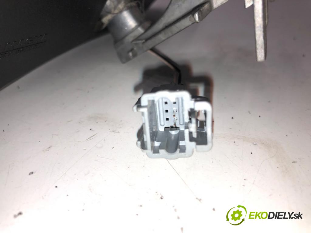 NISSAN QASHQAI / QASHQAI +2 I (J10, NJ10, JJ10E) 2006 - 2014    2.0 dCi 110 kW [150 KM] olej napędowy 2007 - 2013  zpětné zrcátko vnitřní 96321JD01A (Světla vnitřní)