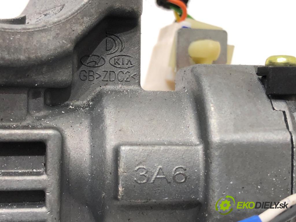 HYUNDAI i20 II (GB, IB) 2014 - 2022    1.1 CRDi 55 kW [75 KM] olej napędowy 2014 - 2022  spinačka  (Spínacie skrinky a kľúče)