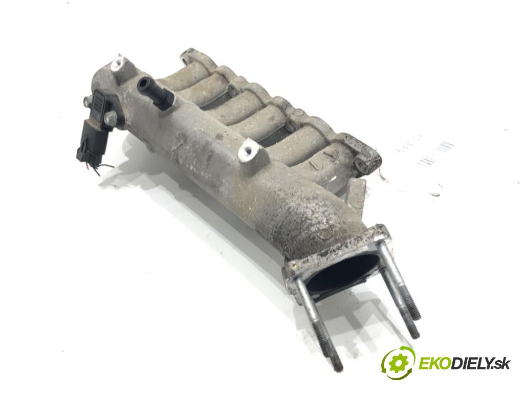 HYUNDAI i20 II (GB, IB) 2014 - 2022    1.1 CRDi 55 kW [75 KM] olej napędowy 2014 - 2022  Potrubie sacie, sanie D3FA (Sacie potrubia)