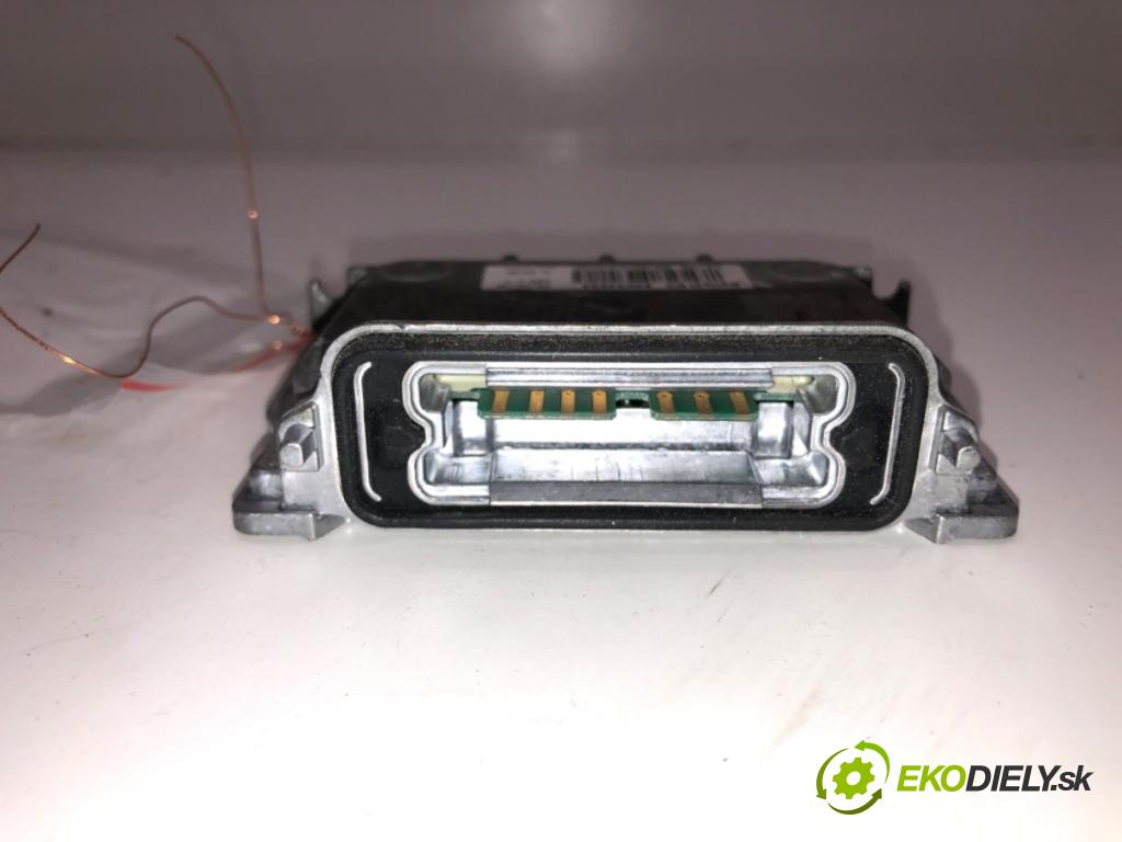 CITROEN C5 III Break (RW_) 2008 - 2022    2.0 HDi 100 kW [136 KM] olej napędowy 2008 - 2022  Menič XENON 89034934 (Riadiace jednotky xenónu)