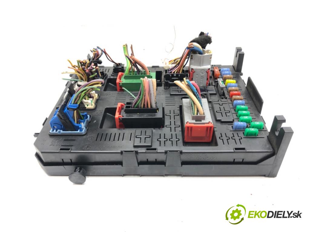 CITROEN C5 III Break (RW_) 2008 - 2022    2.0 HDi 100 kW [136 KM] olej napędowy 2008 - 2022  modul BSI 9664059080 (Pojistkové skříňky)