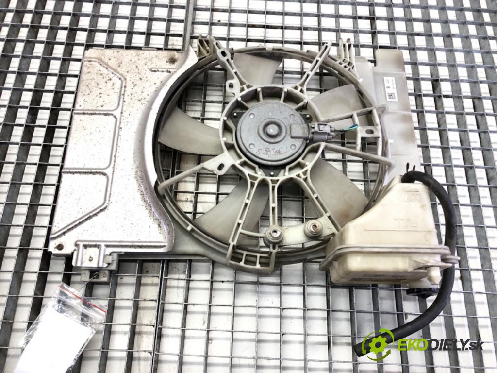 TOYOTA YARIS (_P9_) 2005 - 2014    1.33 VVT-i (NSP90_) 74 kW [100 KM] benzyna 2008 - 2011  Ventilátor chladiča 16363-0D090 (Ventilátory)