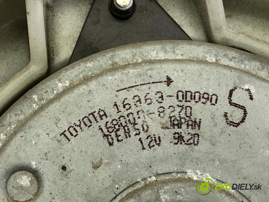 TOYOTA YARIS (_P9_) 2005 - 2014    1.33 VVT-i (NSP90_) 74 kW [100 KM] benzyna 2008 - 2011  Ventilátor chladiča 16363-0D090 (Ventilátory)