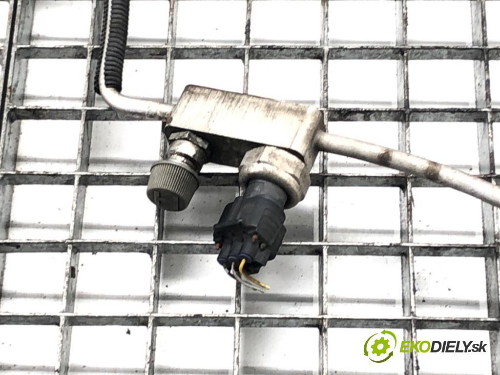 TOYOTA YARIS (_P9_) 2005 - 2014    1.33 VVT-i (NSP90_) 74 kW [100 KM] benzyna 2008 - 2011  rúrka klimatizácie  (Rúrky klimatizácie)