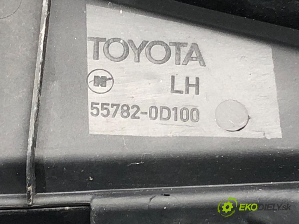 TOYOTA YARIS (_P9_) 2005 - 2014    1.33 VVT-i (NSP90_) 74 kW [100 KM] benzyna 2008 - 2011  Torpédo, plast pod čelné okno 55783-0D040 (Torpéda)