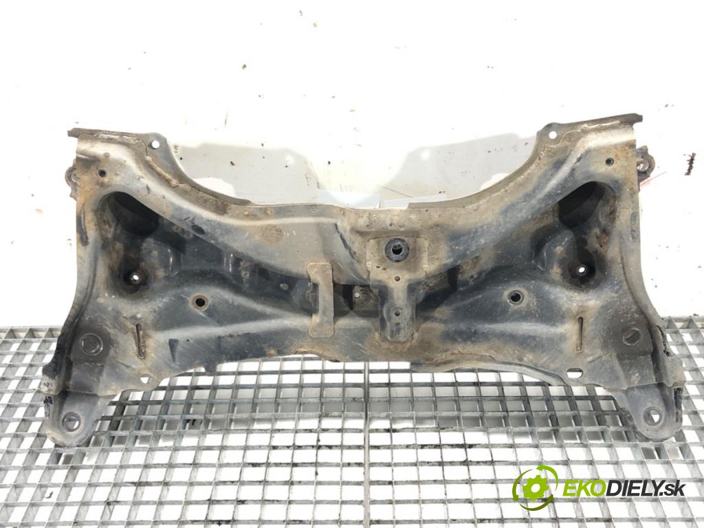 TOYOTA YARIS (_P9_) 2005 - 2014    1.33 VVT-i (NSP90_) 74 kW [100 KM] benzyna 2008 - 2011  výztuha pod motor  (Výztuhy přední)