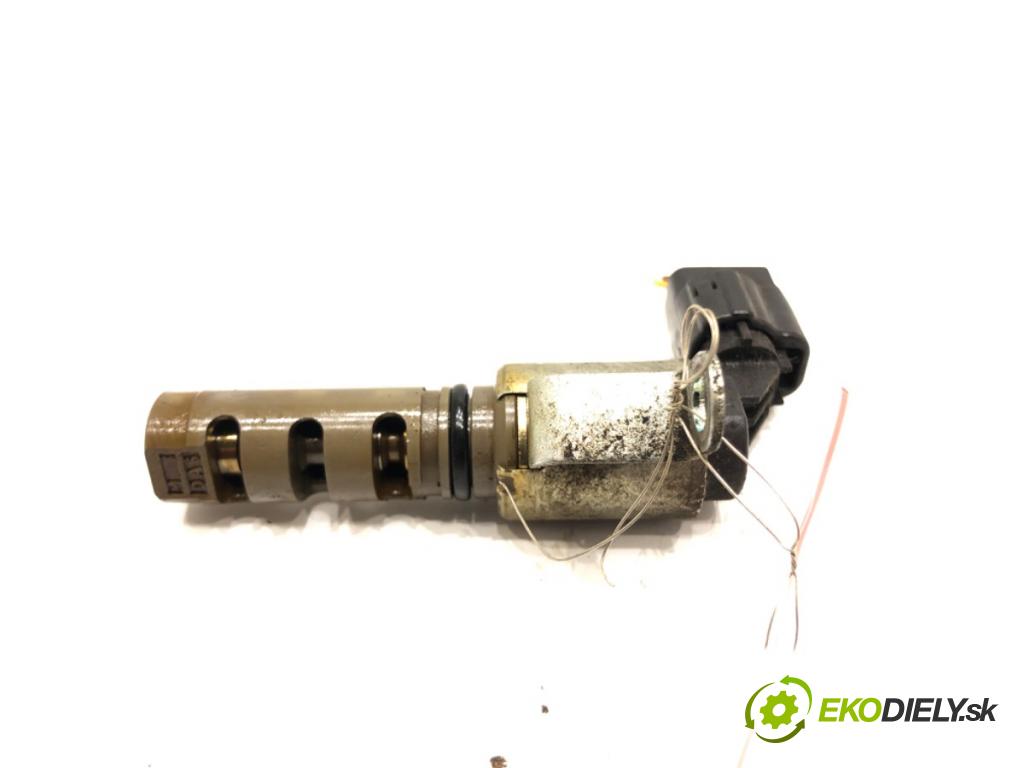 TOYOTA YARIS II liftback 2009 74 kW 1.33 VVT-i (NSP90_) 1329 snímač variabilní fázy 347010-522021 (Snímač)