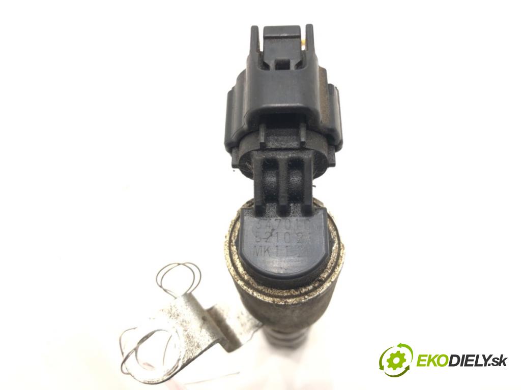 TOYOTA YARIS (_P9_) 2005 - 2014    1.33 VVT-i (NSP90_) 74 kW [100 KM] benzyna 2008 - 2011  Snímač variabilný fázy 347010-522021 (Snímače)