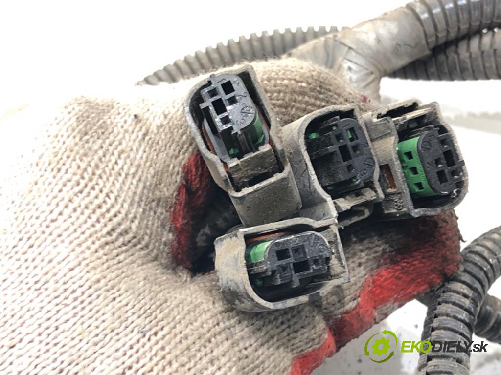 PEUGEOT 308 SW II Kombi 2015 73 kW 1.6 BlueHDi 100 1560 Káblovačka PDC zad