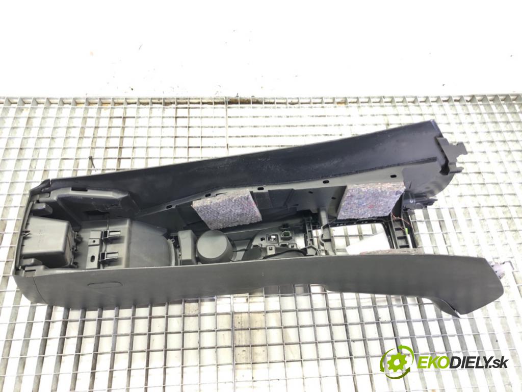 PEUGEOT 308 SW II (LC_, LJ_, LR_, LX_, L4_) 2014 - 2021    1.6 BlueHDi 100 73 kW [99 KM] olej napędowy 2014 - 2021  Tunel stredový 96775883 (Stredový tunel / panel)