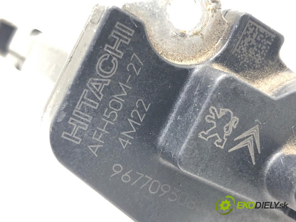 PEUGEOT 308 SW II (LC_, LJ_, LR_, LX_, L4_) 2014 - 2021    1.6 BlueHDi 100 73 kW [99 KM] olej napędowy 2014 - 2021  Váha vzduchu 9677093080 (Váhy vzduchu)