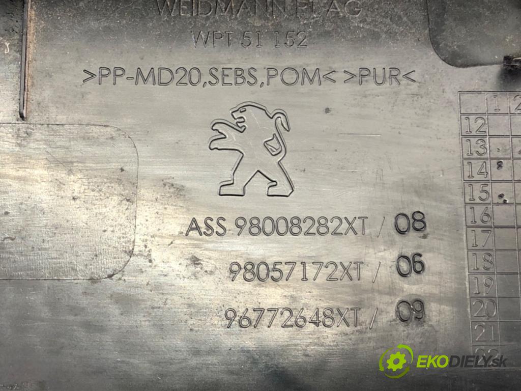 PEUGEOT 308 SW II (LC_, LJ_, LR_, LX_, L4_) 2014 - 2021    1.6 BlueHDi 100 73 kW [99 KM] olej napędowy 2014 - 2021  Torpédo, plast pod čelné okno 98008282XT (Torpéda)