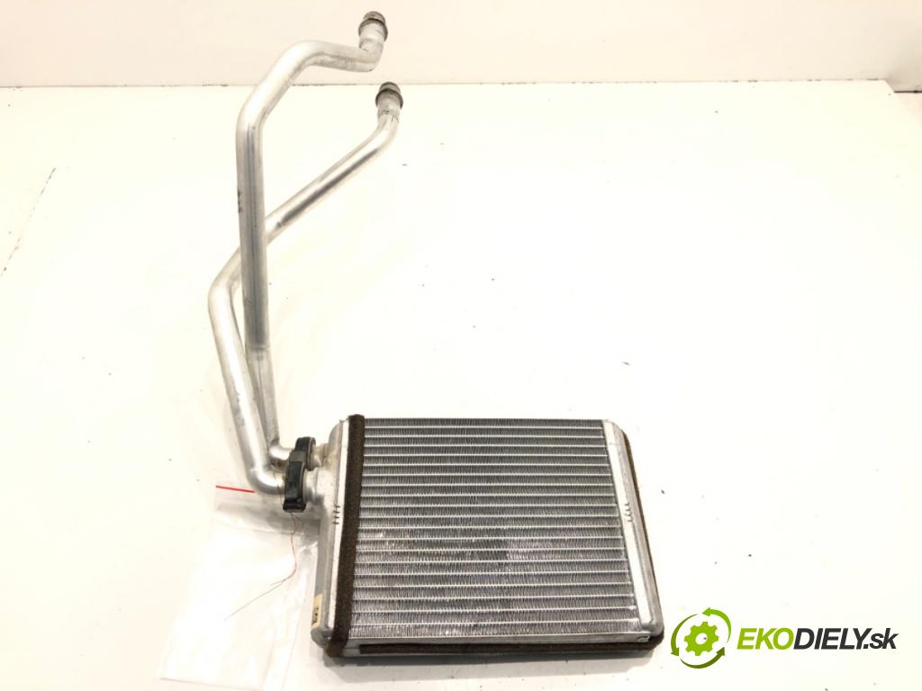 PEUGEOT 308 SW II (LC_, LJ_, LR_, LX_, L4_) 2014 - 2021    1.6 BlueHDi 100 73 kW [99 KM] olej napędowy 2014 - 2021  Výhrevné teleso, radiátor kúrenia CV821001 (Radiátory kúrenia)