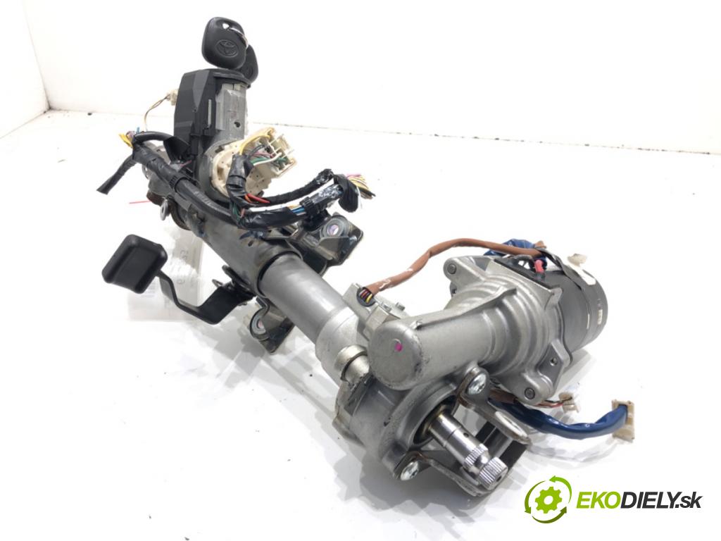 TOYOTA YARIS (_P9_) 2005 - 2014    1.4 D-4D (NLP90_) 66 kW [90 KM] olej napędowy 2005 - 2012  Pumpa servočerpadlo 45200-0D092 (Servočerpadlá, pumpy riadenia)