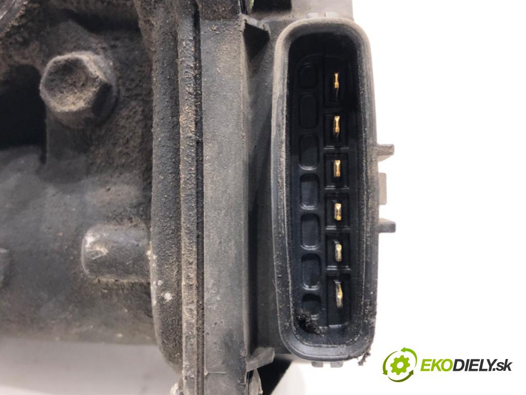 TOYOTA YARIS (_P9_) 2005 - 2014    1.4 D-4D (NLP90_) 66 kW [90 KM] olej napędowy 2005 - 2012  Škrtiaca klapka 26100-0N030 (Škrtiace klapky)