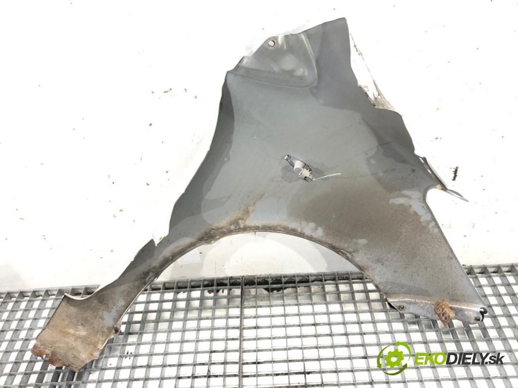 TOYOTA YARIS (_P9_) 2005 - 2014    1.4 D-4D (NLP90_) 66 kW [90 KM] olej napędowy 2005 - 2012  blatník levý přední část