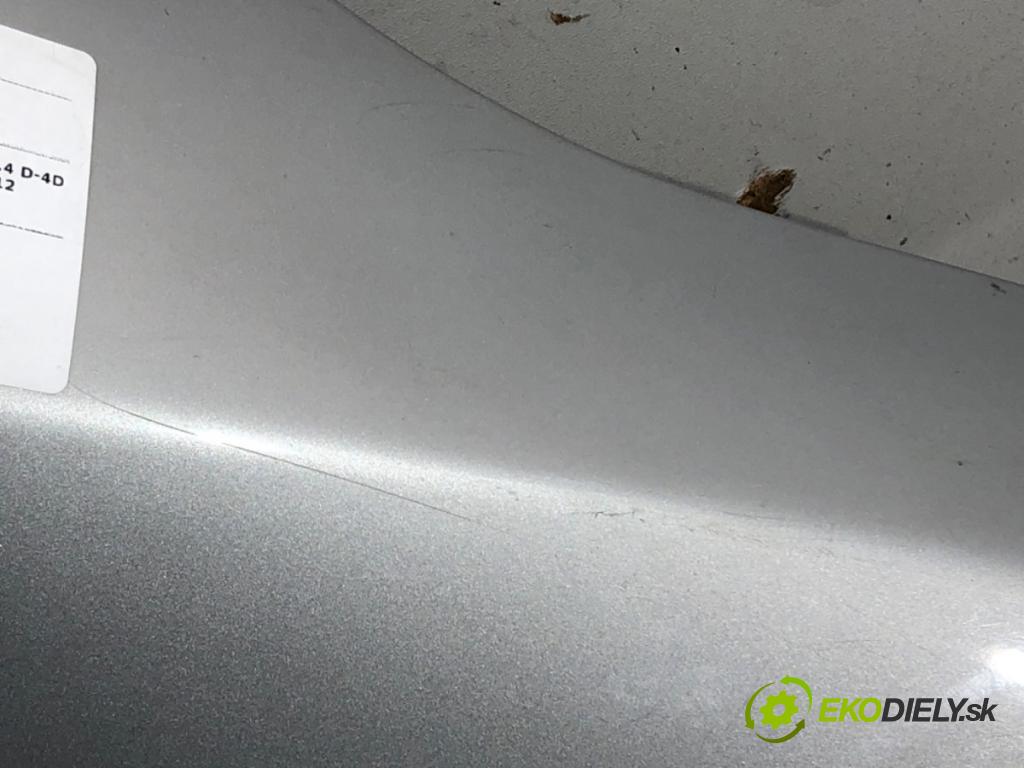 TOYOTA YARIS (_P9_) 2005 - 2014    1.4 D-4D (NLP90_) 66 kW [90 KM] olej napędowy 2005 - 2012  blatník pravý přední část
