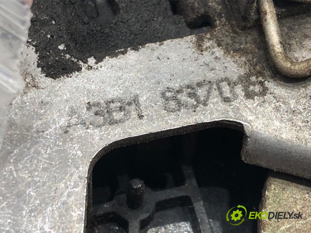 SEAT IBIZA III (6L1) 2002 - 2009    1.4 16V 55 kW [75 KM] benzyna 2002 - 2007  zámok dveře levý přední část 3B1837015